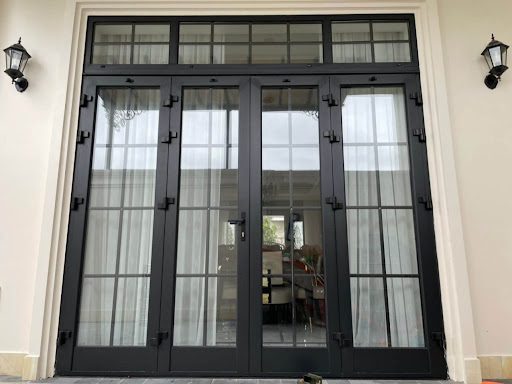 Sự đồng bộ và tinh xảo trong từng chi tiết làm nên đẳng cấp của cửa nhôm Eurowindow.