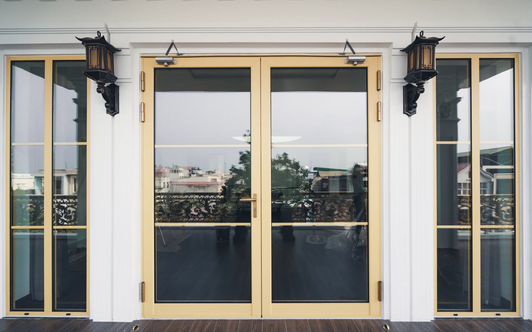 Cửa nhôm Eurowindow là lựa chọn hàng đầu cho các công trình kiến trúc cao cấp.