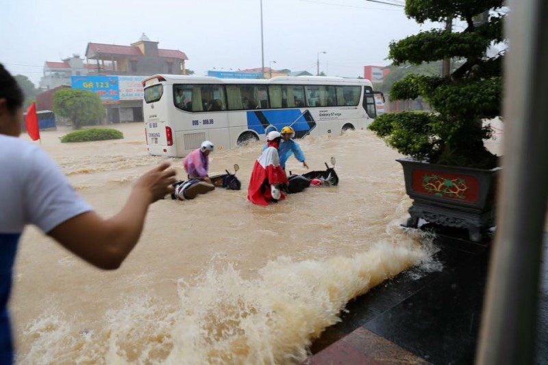 Thoi tiet - Việt Nam nằm trong vùng khí hậu nhiệt đới gió mùa